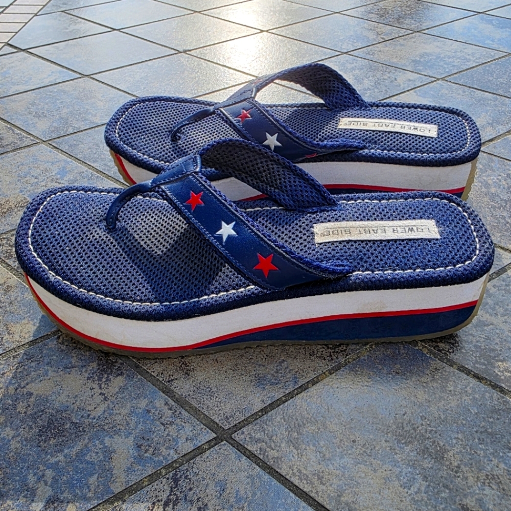 Lower East Side Women's Red White & Blue Chunky Flip Flops with Stars Size 8